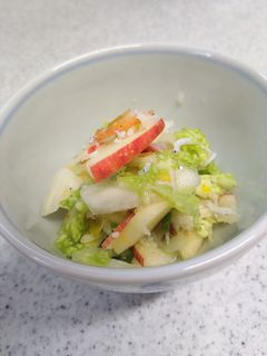 白菜とりんごの酢の物-レシピのメイン写真