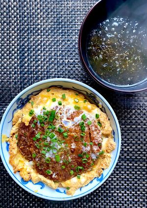 ハムカツの卵とじ丼-レシピのメイン写真