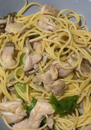 鶏モモ肉とキノコの和風パスタ-レシピのメイン写真