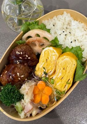 市販の素でラクうま♪ミニハンバーグ弁当-レシピのメイン写真