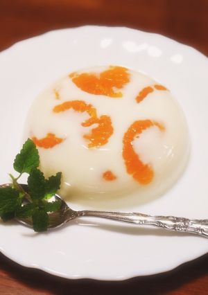 濃厚で美味いミルク寒天♡(みかん缶入)-レシピのメイン写真