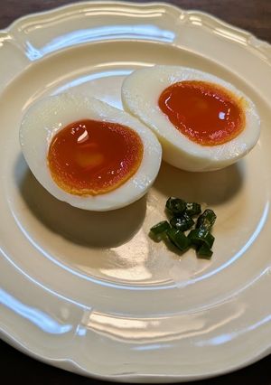 味付け玉子　発芽玄米塩麹漬け＋青唐辛子-レシピのメイン写真