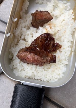簡単 メスティンステーキご飯-レシピのメイン写真