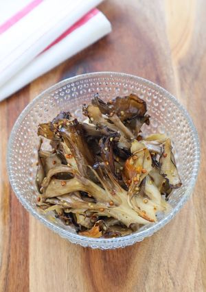 旨味たっぷり♡焼き舞茸のマスタードマリネ-レシピのメイン写真