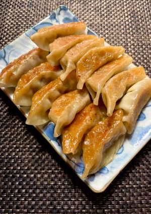 旨味溢れる茄子入り餃子-レシピのメイン写真