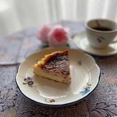 รูปของ ストロベリー🍓バスクチーズケーキ🍰⭐︎