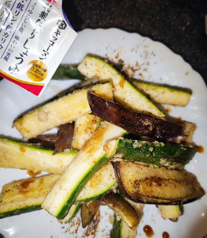 茄子とズッキーニの素揚げ by kermit123 【クックパッド】 簡単