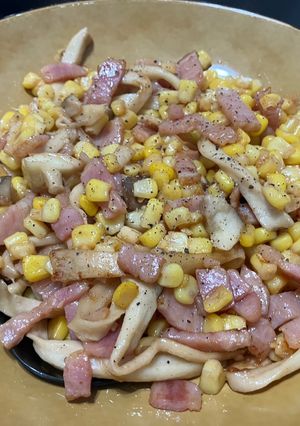 キノコたっぷりやみつきコーンバター-レシピのメイン写真