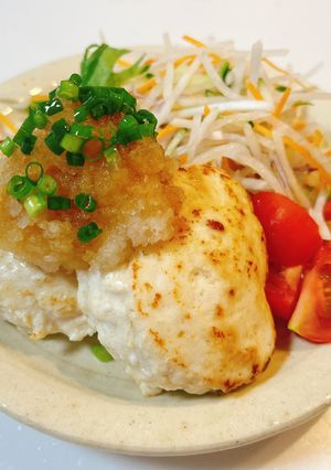 簡単ダイエット♡柚子胡椒香る鶏むね豆腐ハンバーグ-レシピのメイン写真