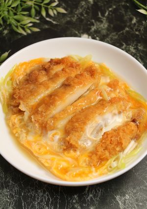 簡単！四角いチキンカツ丼-レシピのメイン写真