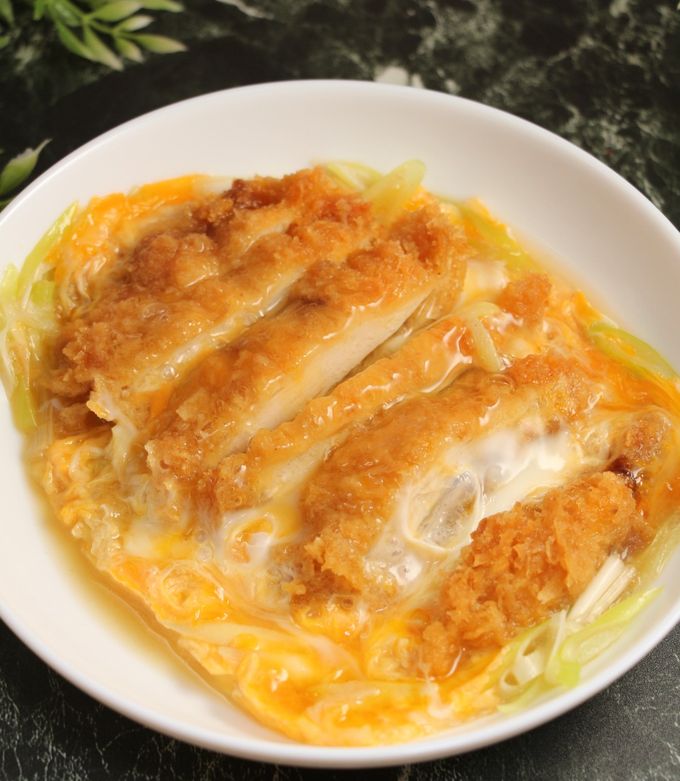 簡単！四角いチキンカツ丼-レシピのメイン写真