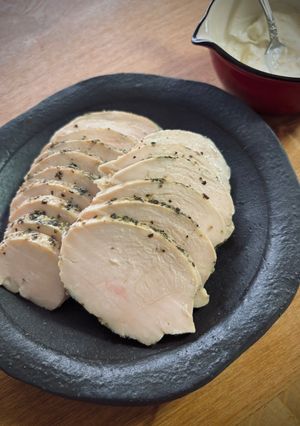 簡単万能！しっとり鶏ハム（サラダチキン）-レシピのメイン写真