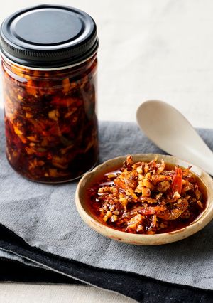 手軽に自家製！ごま油屋の食べるラー油-レシピのメイン写真