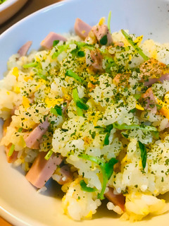 省コスト●魚肉ソ&豆苗の玉子チャーハン-レシピのメイン写真