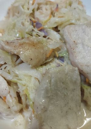 鶏むね肉とキャベツのクリーム煮-レシピのメイン写真