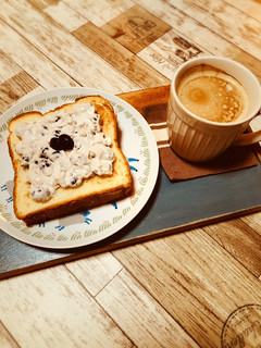 簡単おせちリメイク⭐︎黒豆トースト-レシピのメイン写真