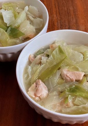 鶏胸肉ねぎ塩スープ-レシピのメイン写真