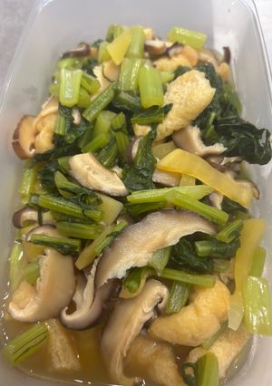 油揚げと青菜(カブの葉)の煮物-レシピのメイン写真