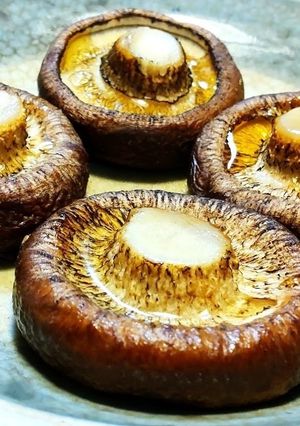 肉厚、ジューシー焼き椎茸 バーナー処理-レシピのメイン写真