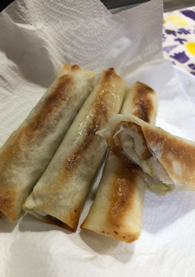 子供と作る*ちくわとチーズの焼き春巻き-レシピのメイン写真