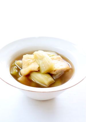 定番料理【ずいきと油揚げの煮物】-レシピのメイン写真