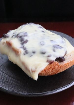 ランチおやつ美味★食パンで簡単★あんこチーズパン-レシピのメイン写真