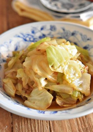 春キャベツと油揚げのクタクタ煮-レシピのメイン写真