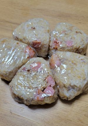 冷凍しちゃう！ベーコンおにぎり-レシピのメイン写真