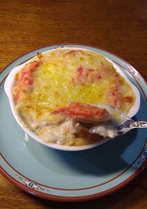 子ども喜ぶ中華だし味♪煮コニコ☺️カニカマグラタン-レシピのメイン写真