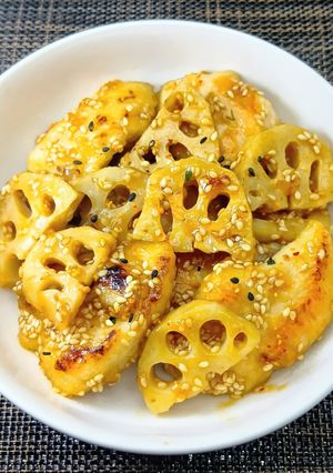 柔らか鶏むね肉と蓮根のごま甘辛だれ焼き★七味がけ-レシピのメイン写真