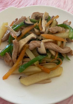 野菜もきのこも入れて青椒肉絲風-レシピのメイン写真