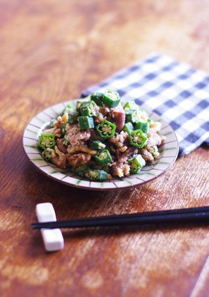 レンジで★オクラと豚肉の粉チーズ和え-レシピのメイン写真