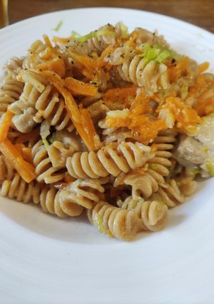 コリンキーと舞茸のチーズパスタ-レシピのメイン写真