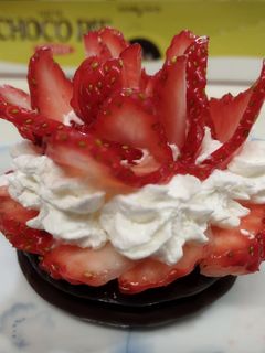 いちごのお花デザート-レシピのメイン写真