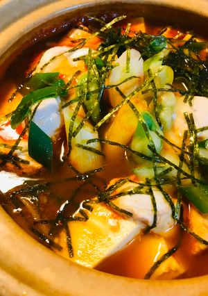 プチッと鍋●長ネギ＆豆腐の鶏キムチ鍋-レシピのメイン写真