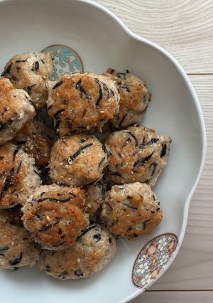 鶏ひき肉とひじきの簡単手抜きつくね-レシピのメイン写真
