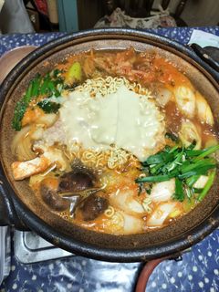 プデチゲ / 軍隊風チゲ鍋-レシピのメイン写真