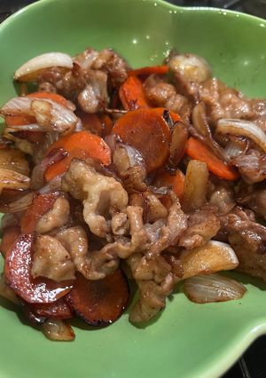 豚肉とにんじん玉ねぎの甘うま炒め-レシピのメイン写真