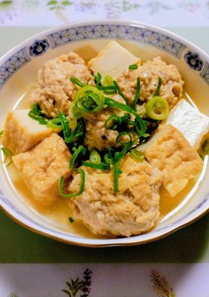 今日の夕飯!簡単厚揚げ鶏つくねおでん風!夏の煮物-レシピのメイン写真