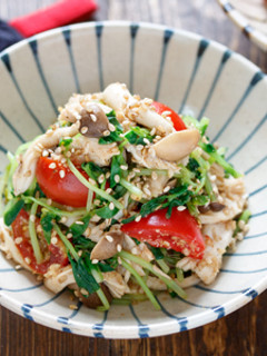 豆苗と蒸し鶏のごま酢あえ-レシピのメイン写真