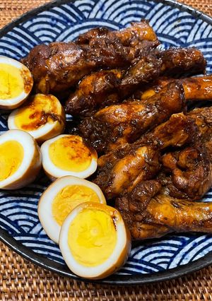 かあさんの手羽元と玉子の黒酢醤油煮込み-レシピのメイン写真