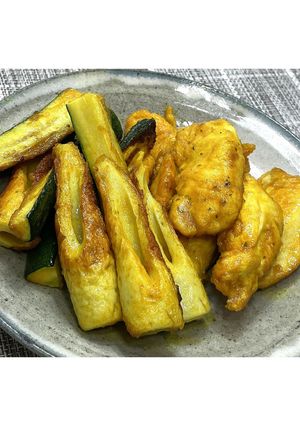 ささみとズッキーニのカレー炒め★動画あり-レシピのメイン写真
