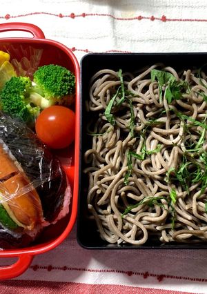 7/23冷やしそばとおにぎりドック弁当-レシピのメイン写真