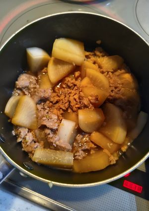 大根そぼろ煮　冷凍ハンバーグで-レシピのメイン写真