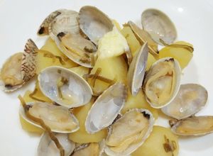 うちの味☆あさり❤じゃがいも❤塩昆布旨煮-レシピのメイン写真