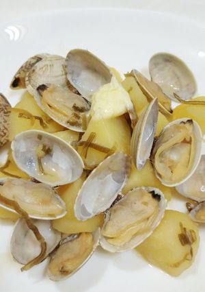 うちの味☆あさり❤じゃがいも❤塩昆布旨煮-レシピのメイン写真