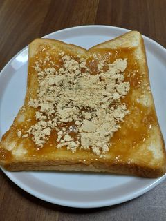 きな粉とピーナッツクリームのトースト♪-レシピのメイン写真
