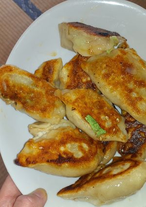 餃子を皮からチャレンジしてみてください-レシピのメイン写真