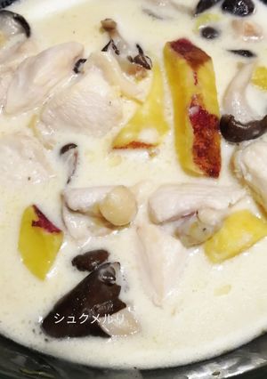 シュクメルリ風、鶏肉にんにくクリーム煮-レシピのメイン写真