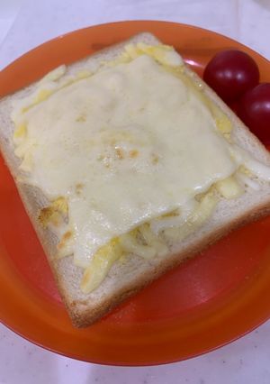 手が止まらない！チーズトースト-レシピのメイン写真